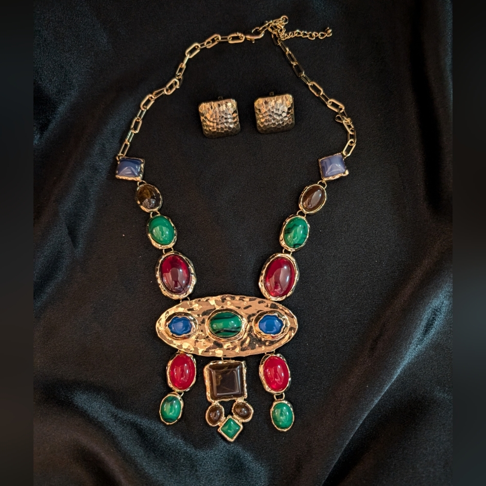 Elegant Multicolor Gemstone Necklace and Earring Set - Picture 2 of 3